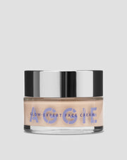 Rozjasňující krém Aggie pro suchou pokožku redukuje zarudnutí a poskytuje glow efekt 